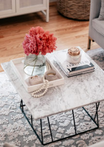 4 ways to style a coffee table